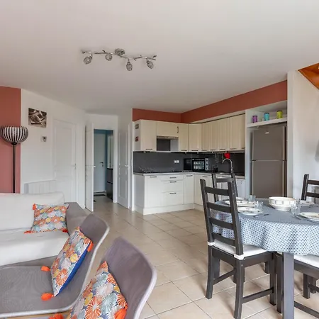 2* Avec Terrasse Proche Lac, 4 Personnes - Fr-1-319-623